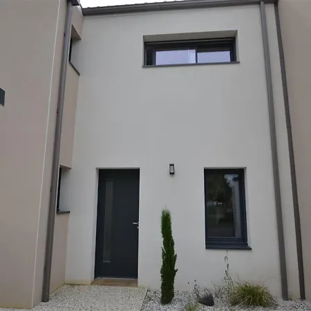 Climatisee Confort Avec Jardin, Terrasse Et Wifi A 300m Commerces Et 1km Plages - 6 Pers - Fr-1-705-32 *